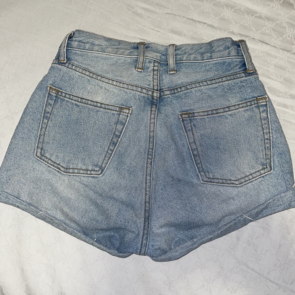 Brandy Melville high waisted Shorts | John Galt Cuffed Jean Shorts Small - Picture 8 of 11